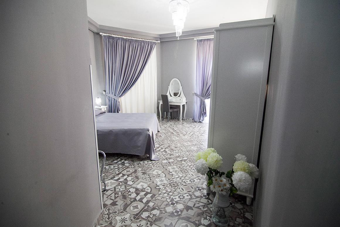 לינה וארוחת בוקר נאפולי Luxury מראה חיצוני תמונה